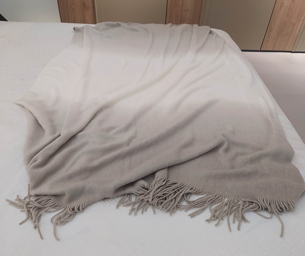 Bedding Scarf саарал цагаан ноосон