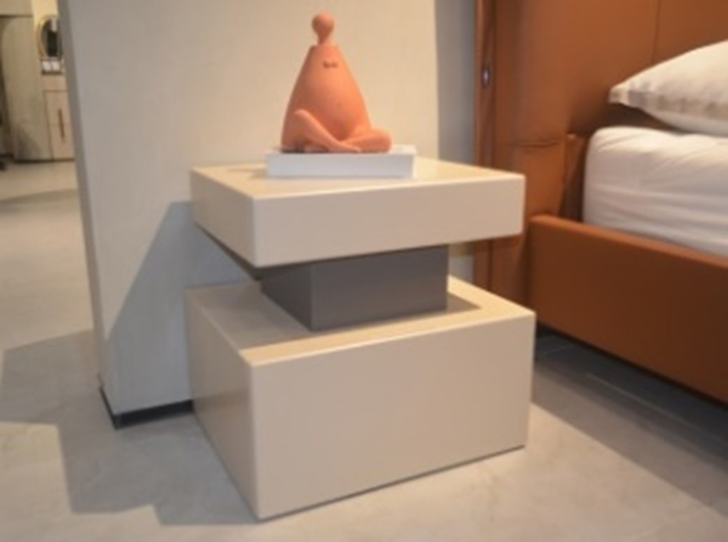 NIGHT STAND