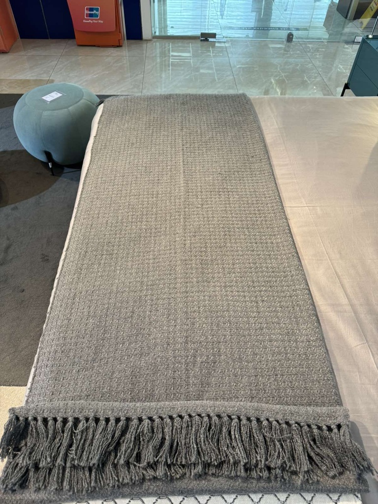 Bedding Scarf саарал ноосон цацаг