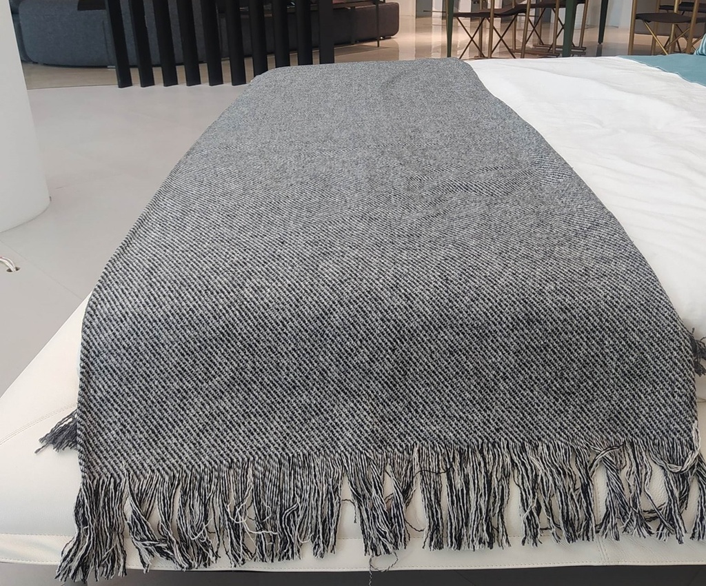 Bedding Scarf Саарал нэхмэл цацаг