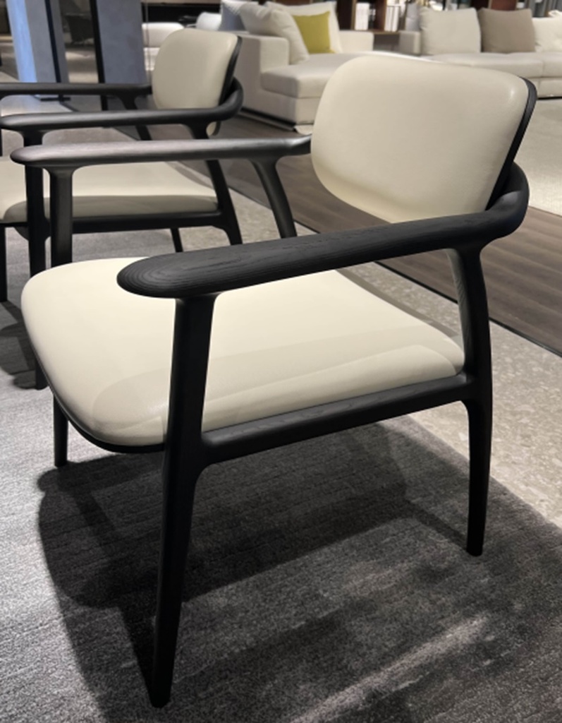 DINING CHAIR