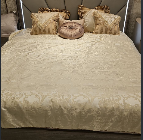 Bedding (180*200) 10;14хос  6 дэр хөнжил шаргал даавуун