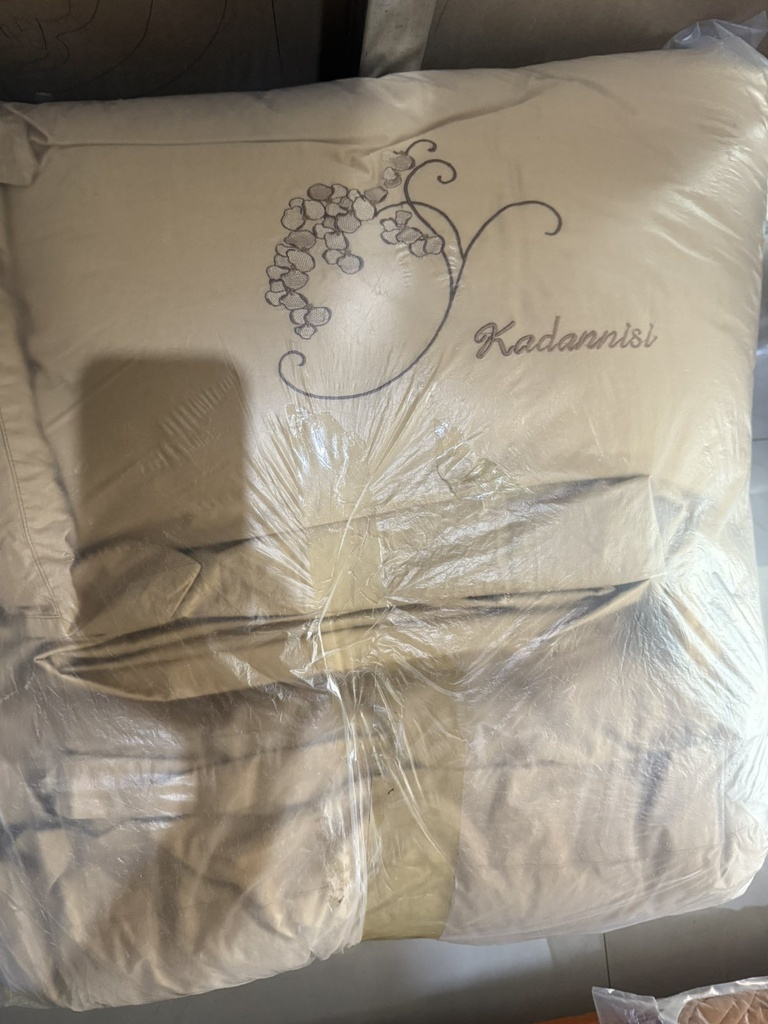 Bedding (180*200)  10хос 4 дэр хөнжил улбар шар даавуун цэцэг