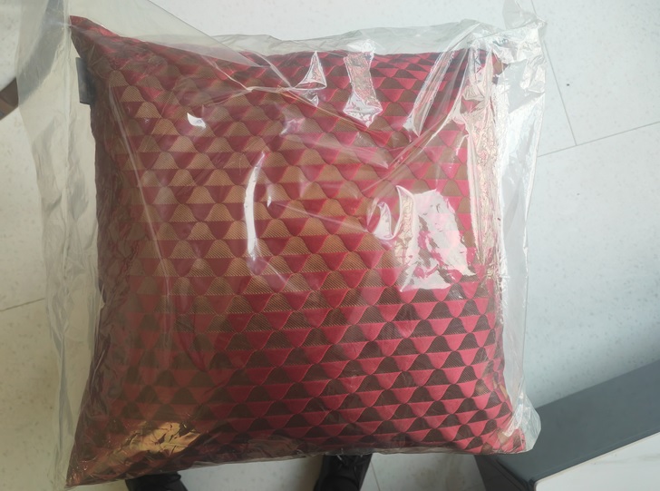 SOFA PILLOW CBD