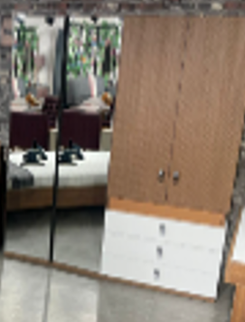WARDROBE 3 DOOR
