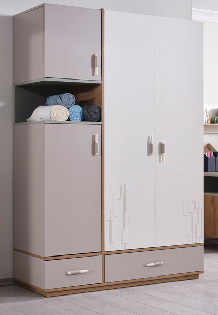 WARDROBE 3 DOOR