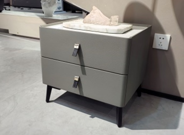 NIGHT STAND