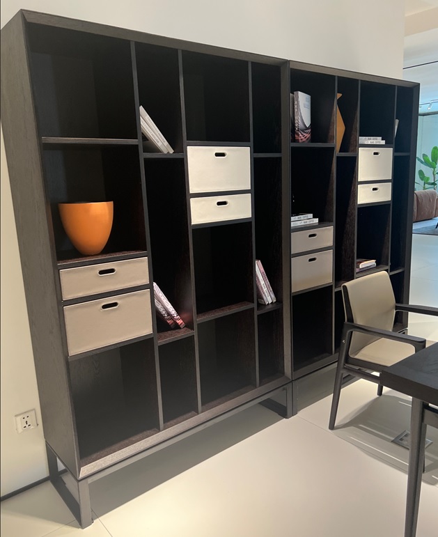 BOOKSHELF