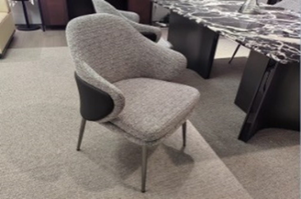 DINING CHAIR
