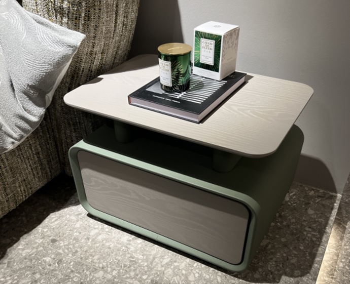 NIGHT STAND