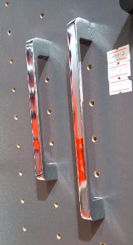 SILVER HANDLE