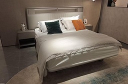 [HZ179] BED WITH 2 NIGHT STAND