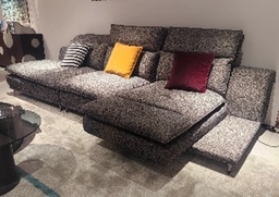 [2510# RIGHT] CORNER SOFA
